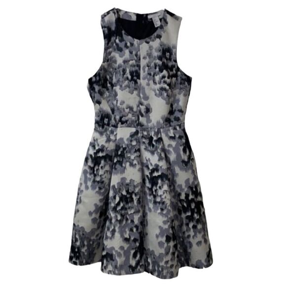 H&M Sleeveless Jacquard Weave Print Dress(Size 6) - Picture 3 of 7